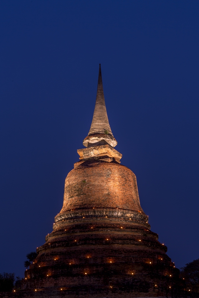  Sukhothai Historical Park at night.