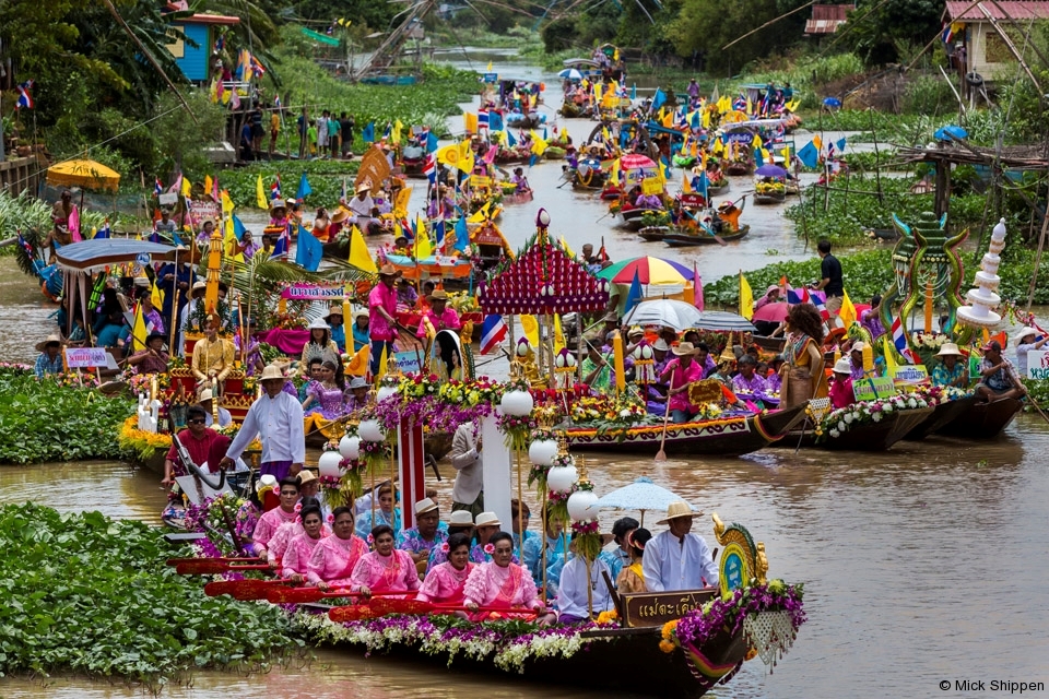 Floating Phansa Festival, Lad Chado, near Ayutthaya, Thailand