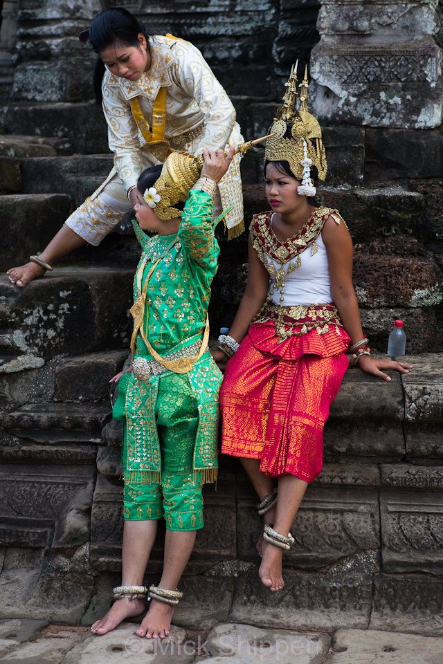 Apsara dancers at the Bayon, Angkor, Cambodia.