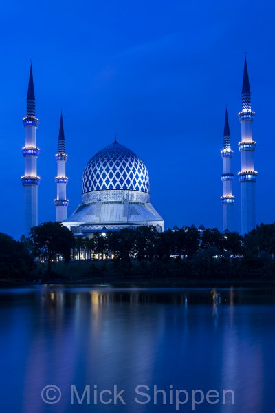 The Sultan Salahuddin Abdul Aziz Shah Mosque in Shah Alam, more commonly known as the Blue Mosque.